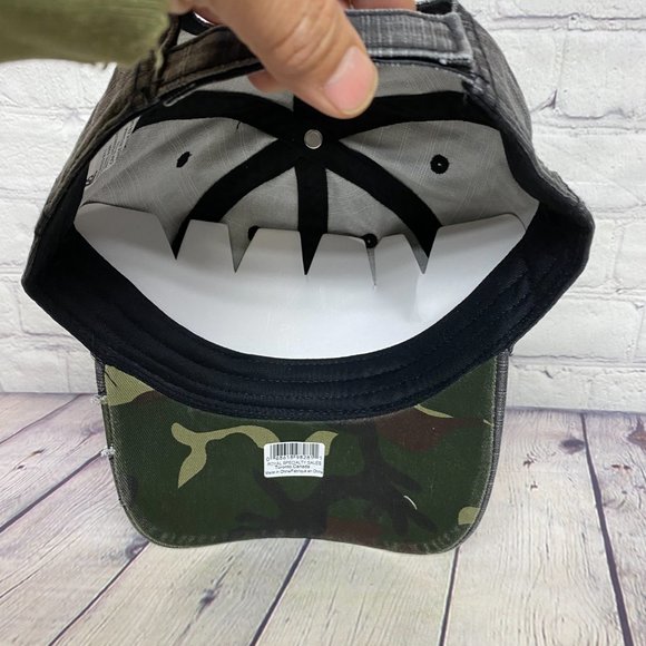 Vintage Canada Dad Hat Cap Strap Back Gray Camo Distressed Embroidered Stitched - Picture 8 of 10